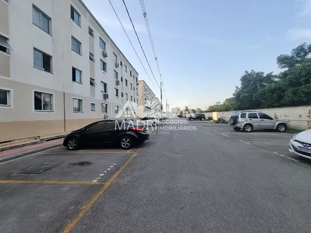 Apartamento 2 quartos e 1 banheiro, à venda, no bairro Aririú em Palhoça