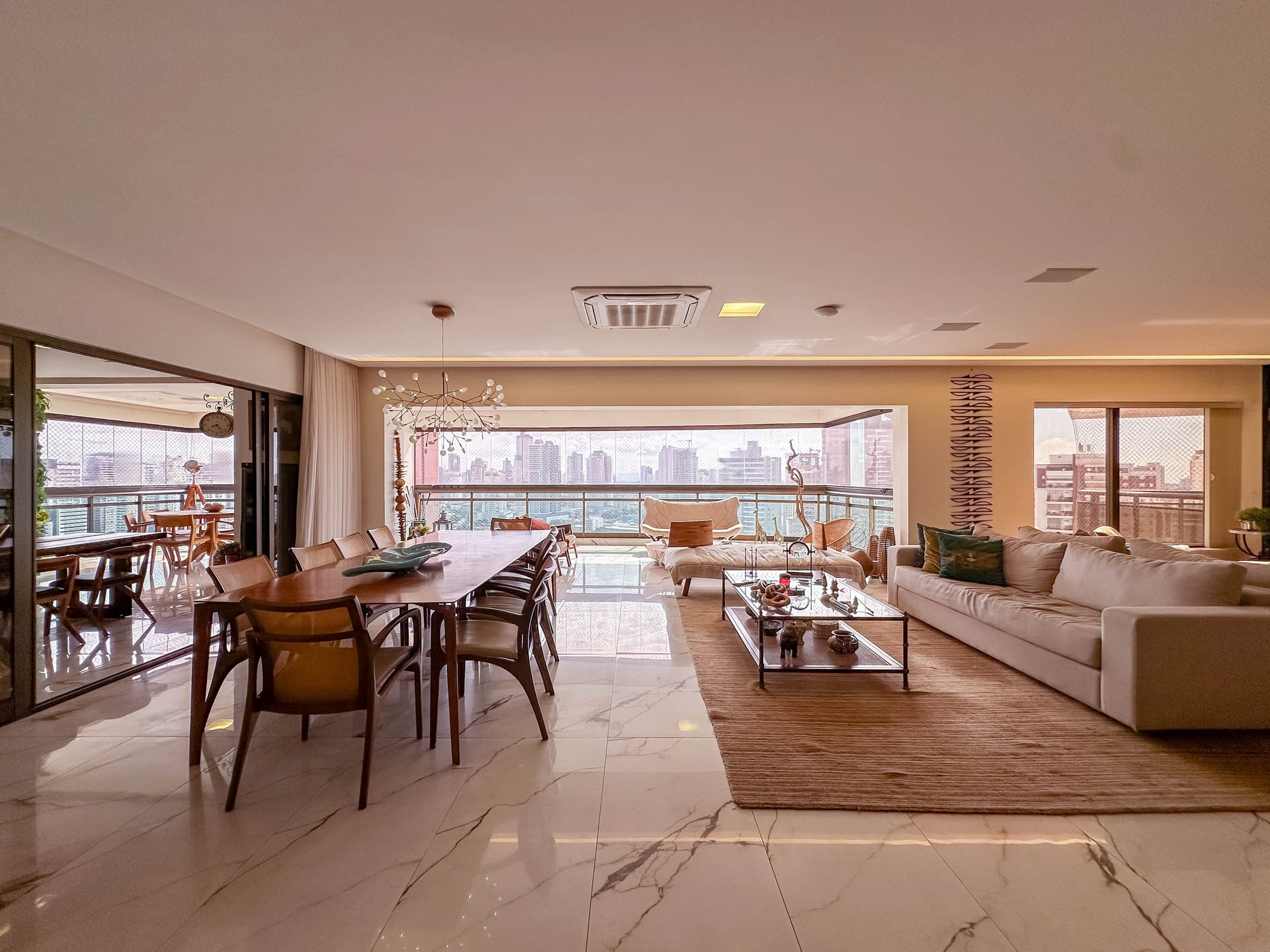Apartamento à venda, Setor Bueno, Goiânia, GO