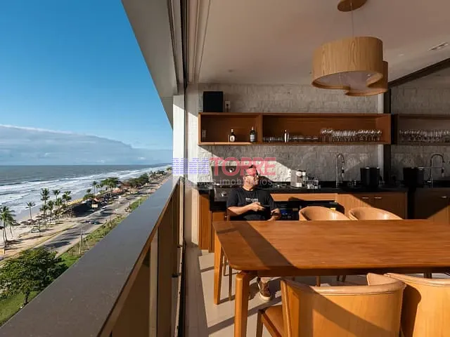 Apartamento com 135m² 3 quartos e 5 banheiros, à venda, no bairro Nossa Senhora da Vitória em Ilhéus