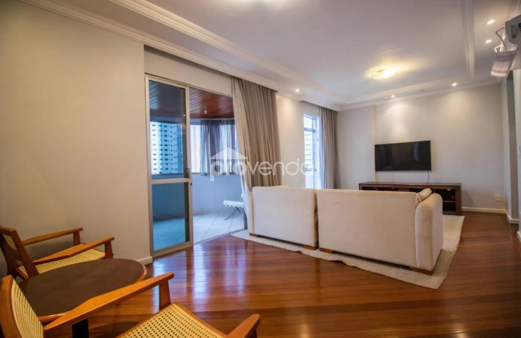 Apartamento, 4 quartos, 217 m² - Foto 2