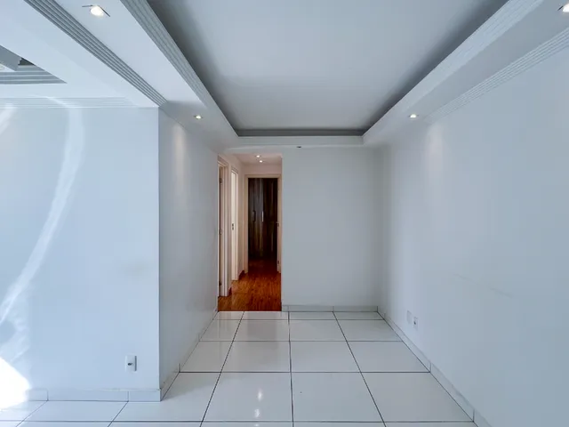 Apartamento com 69m² 3 quartos e 2 banheiros, à venda, no bairro Aurora em Londrina