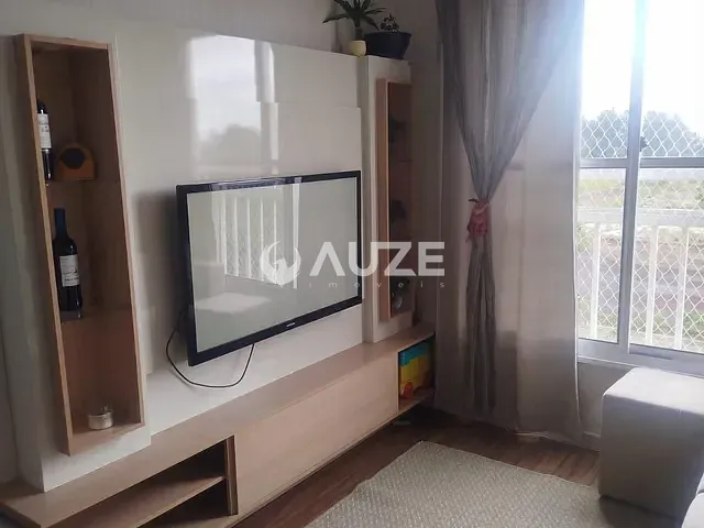 Apartamento com 54m² 2 quartos e 1 banheiro, à venda, no bairro Pinheirinho em Curitiba