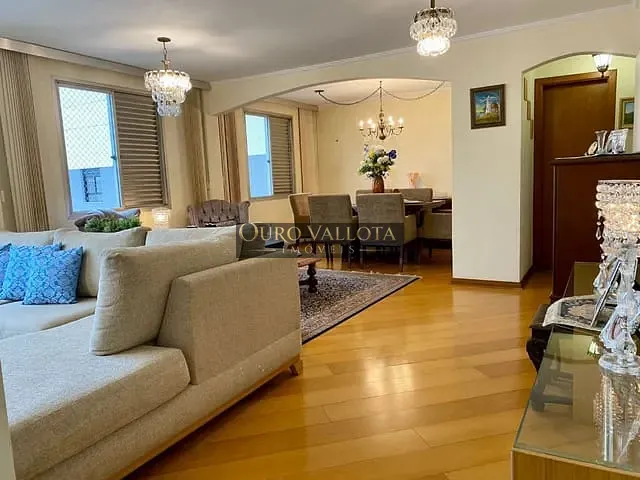 Apartamento com 200m² 3 quartos e 5 banheiros, à venda, no bairro Jardim Paulista em São Paulo
