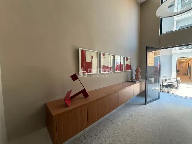 Apartamento 2 quartos e 2 banheiros, à venda, no bairro Centro em Poços de Caldas