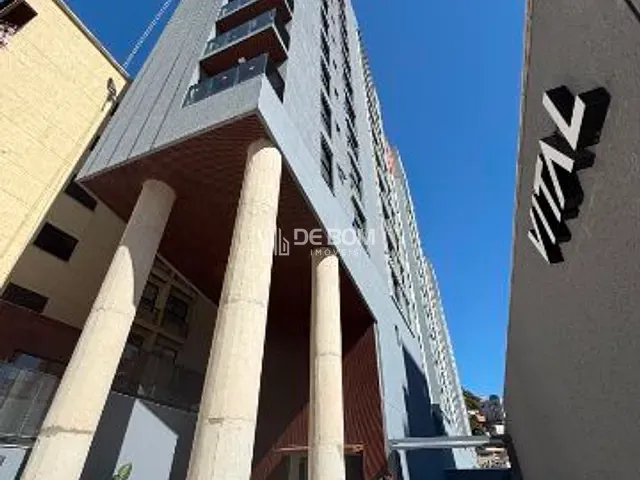 Apartamento 2 quartos e 2 banheiros, à venda, no bairro Centro em Poços de Caldas