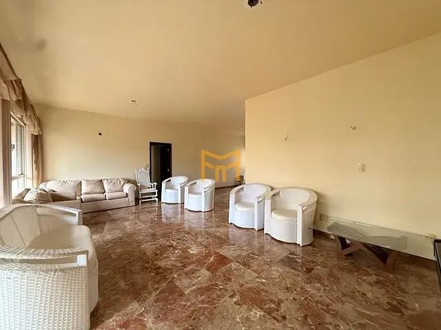 Apartamento 4 quartos e 5 banheiros, à venda, no bairro Batista Campos em Belém