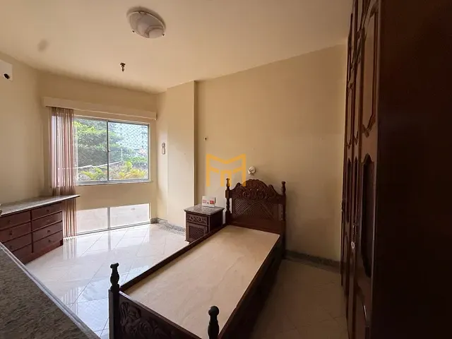 Apartamento 4 quartos e 5 banheiros, à venda, no bairro Batista Campos em Belém