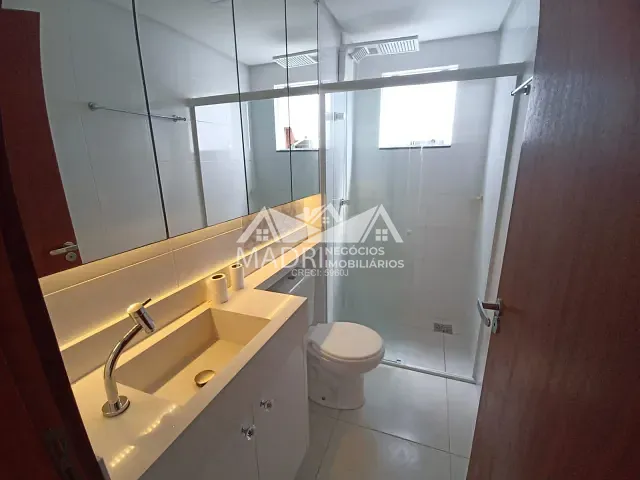 Apartamento 2 quartos e 2 banheiros, para alugar, no bairro Nova Palhoça em Palhoça