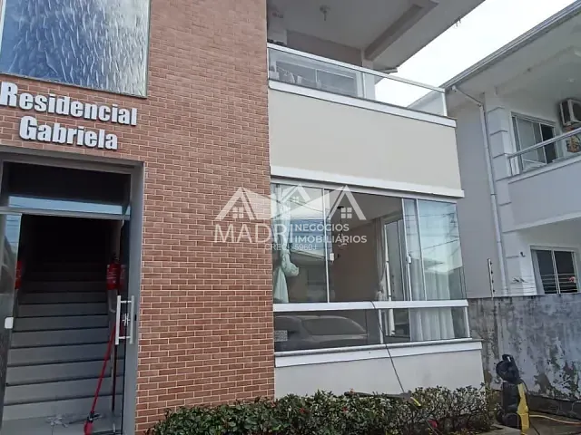 Apartamento 2 quartos e 2 banheiros, para alugar, no bairro Nova Palhoça em Palhoça
