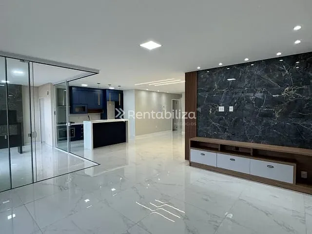 Apartamento 3 quartos e 4 banheiros, à venda, no bairro Meia Praia em Itapema