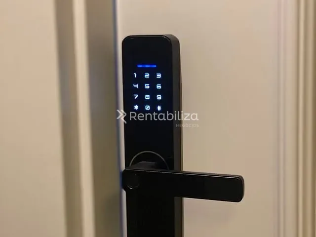 Apartamento 3 quartos e 4 banheiros, à venda, no bairro Meia Praia em Itapema