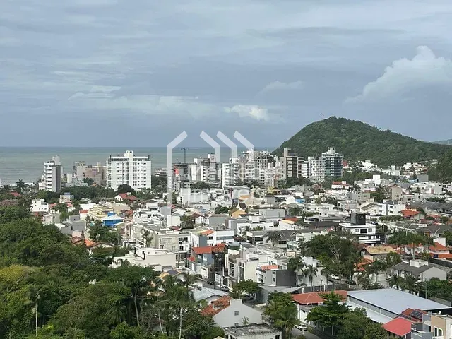 Apartamento com 110m² 1 quarto e 1 banheiro, à venda, no bairro Praia Brava em Itajaí