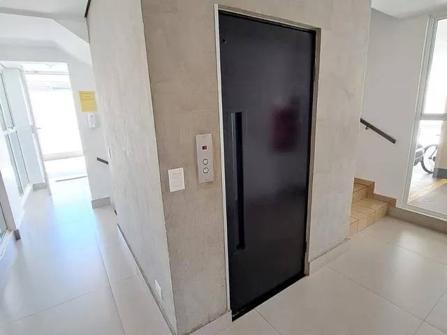 Apartamento com 94m² 3 quartos e 2 banheiros, à venda, no bairro Jardim Higienópolis em Londrina