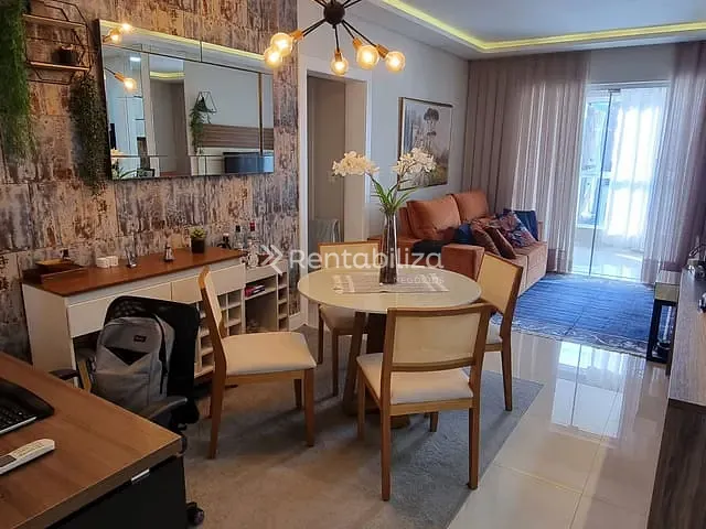 Apartamento 1 quarto e 2 banheiros, à venda, no bairro Meia Praia em Itapema
