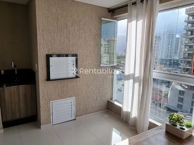 Apartamento 1 quarto e 2 banheiros, à venda, no bairro Meia Praia em Itapema