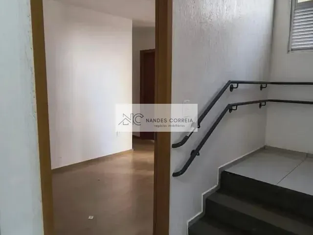 Apartamento 2 quartos e 1 banheiro, à venda, no bairro Cidade Industrial 2 em Londrina