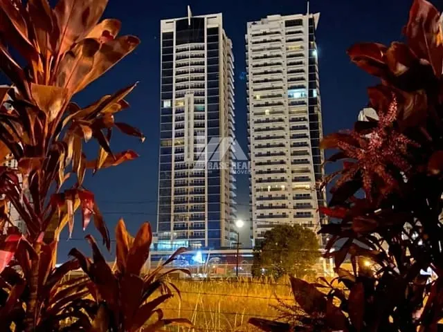 Apartamento com 487m² 4 quartos e 6 banheiros, à venda, no bairro Oficinas em Ponta Grossa