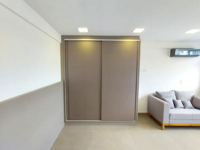 Apartamento 1 quarto e 1 banheiro, para alugar, no bairro Centro Cívico em Curitiba