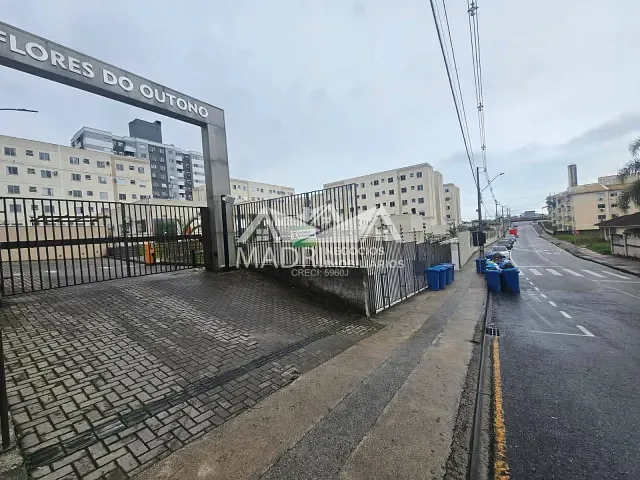 Apartamento 2 quartos e 1 banheiro, para alugar, no bairro Areias em São José