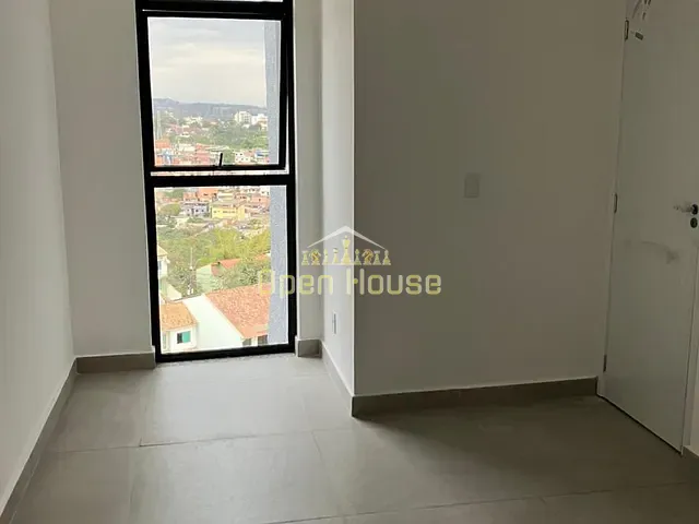 Apartamento com 55m² 2 quartos e 2 banheiros, à venda, no bairro Jardim Amália em Volta Redonda