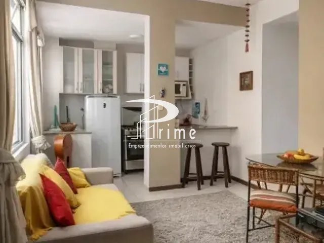 Apartamento com 40m² 1 quarto e 1 banheiro, à venda, no bairro Copacabana em Rio de Janeiro