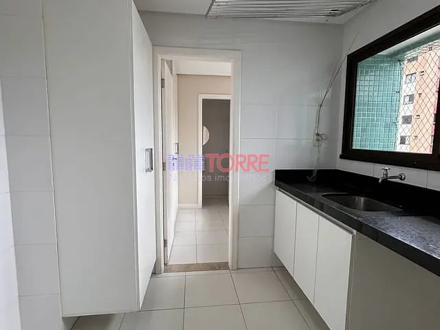 Apartamento 4 quartos e 4 banheiros, à venda, no bairro Centro em Itabuna
