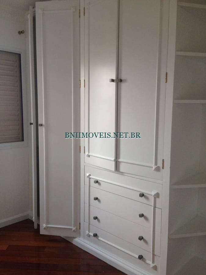 Apartamento à venda e aluguel com 3 quartos, 140m² - Foto 13