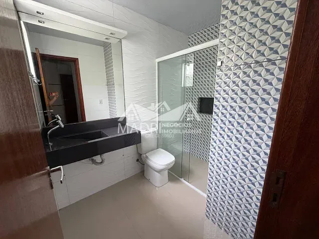Apartamento 2 quartos e 1 banheiro, para alugar, no bairro Barra do Aririú em Palhoça