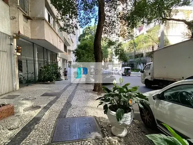 Apartamento com 110m² 3 quartos e 3 banheiros, à venda, no bairro Copacabana em Rio de Janeiro