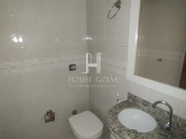 Apartamento 4 quartos e 2 banheiros, à venda, no bairro Setor Bueno em Goiânia