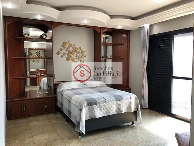 Apartamento com 228m² 4 quartos e 3 banheiros, à venda, no bairro Vila Zeina em São Paulo