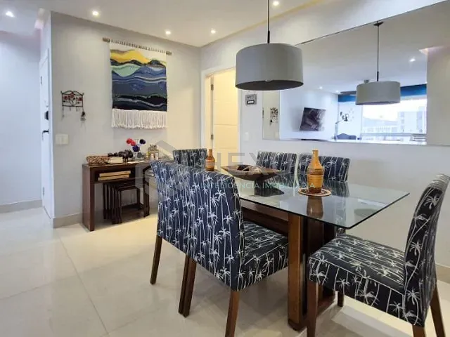 Apartamento 4 quartos e 4 banheiros, à venda, no bairro Pitangueiras em Guarujá