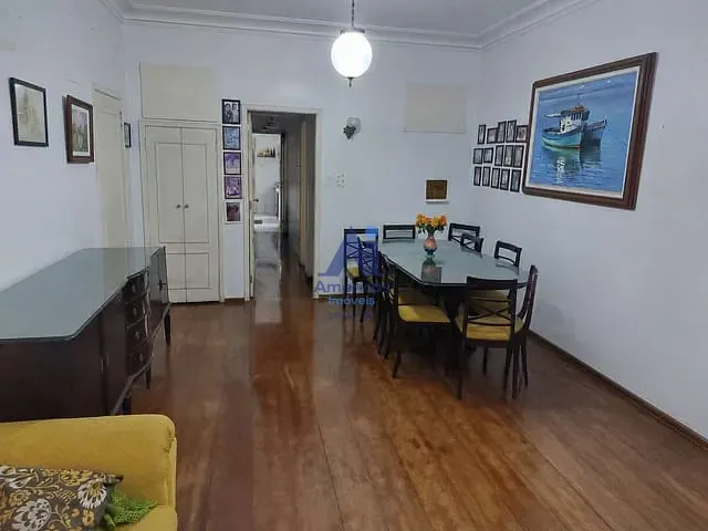 Apartamento 4 quartos e 3 banheiros, à venda, no bairro Laranjeiras em Rio de Janeiro