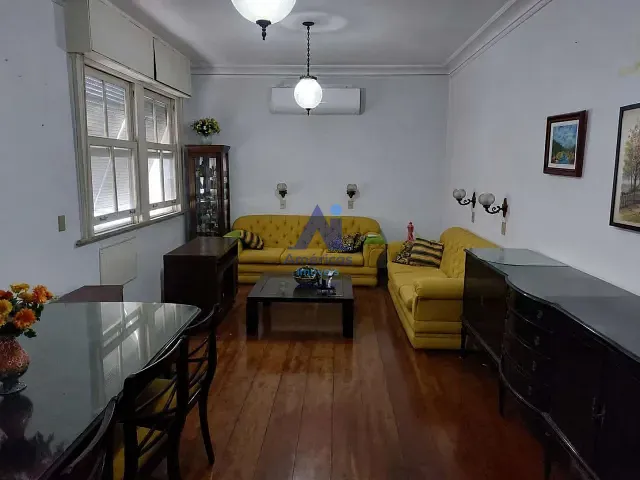 Apartamento 4 quartos e 3 banheiros, à venda, no bairro Laranjeiras em Rio de Janeiro