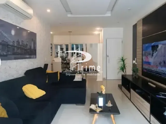 Apartamento com 118m² 3 quartos e 2 banheiros, à venda, no bairro Copacabana em Rio de Janeiro