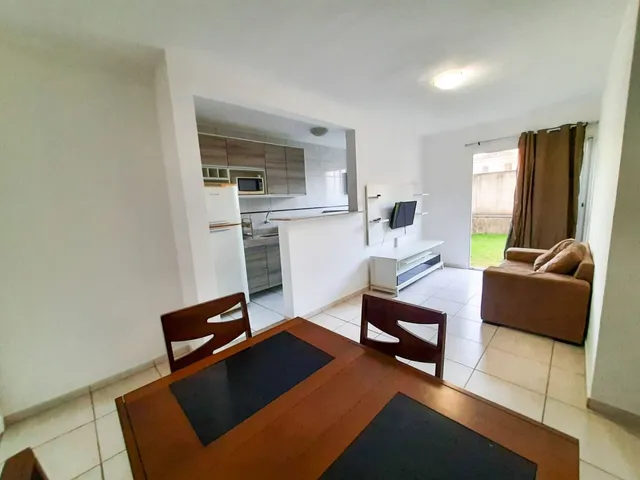 Apartamento 2 quartos e 2 banheiros, para alugar, no bairro Granja dos Cavaleiros em Macaé
