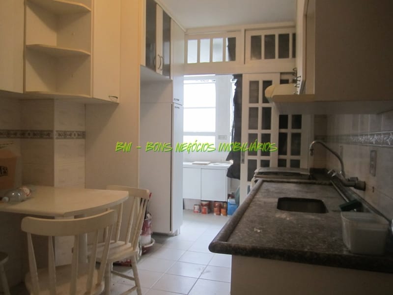 Apartamento para alugar com 3 quartos, 110m² - Foto 42