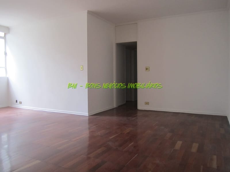 Apartamento para alugar com 3 quartos, 110m² - Foto 40