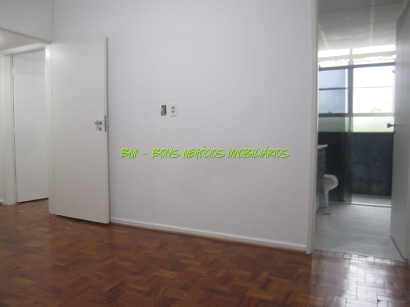 Apartamento para alugar com 3 quartos, 110m² - Foto 32