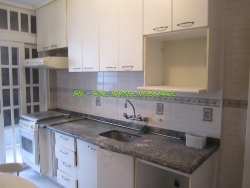 Apartamento para alugar com 3 quartos, 110m² - Foto 10