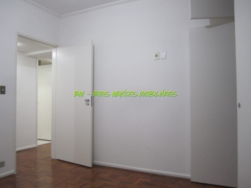 Apartamento para alugar com 3 quartos, 110m² - Foto 27