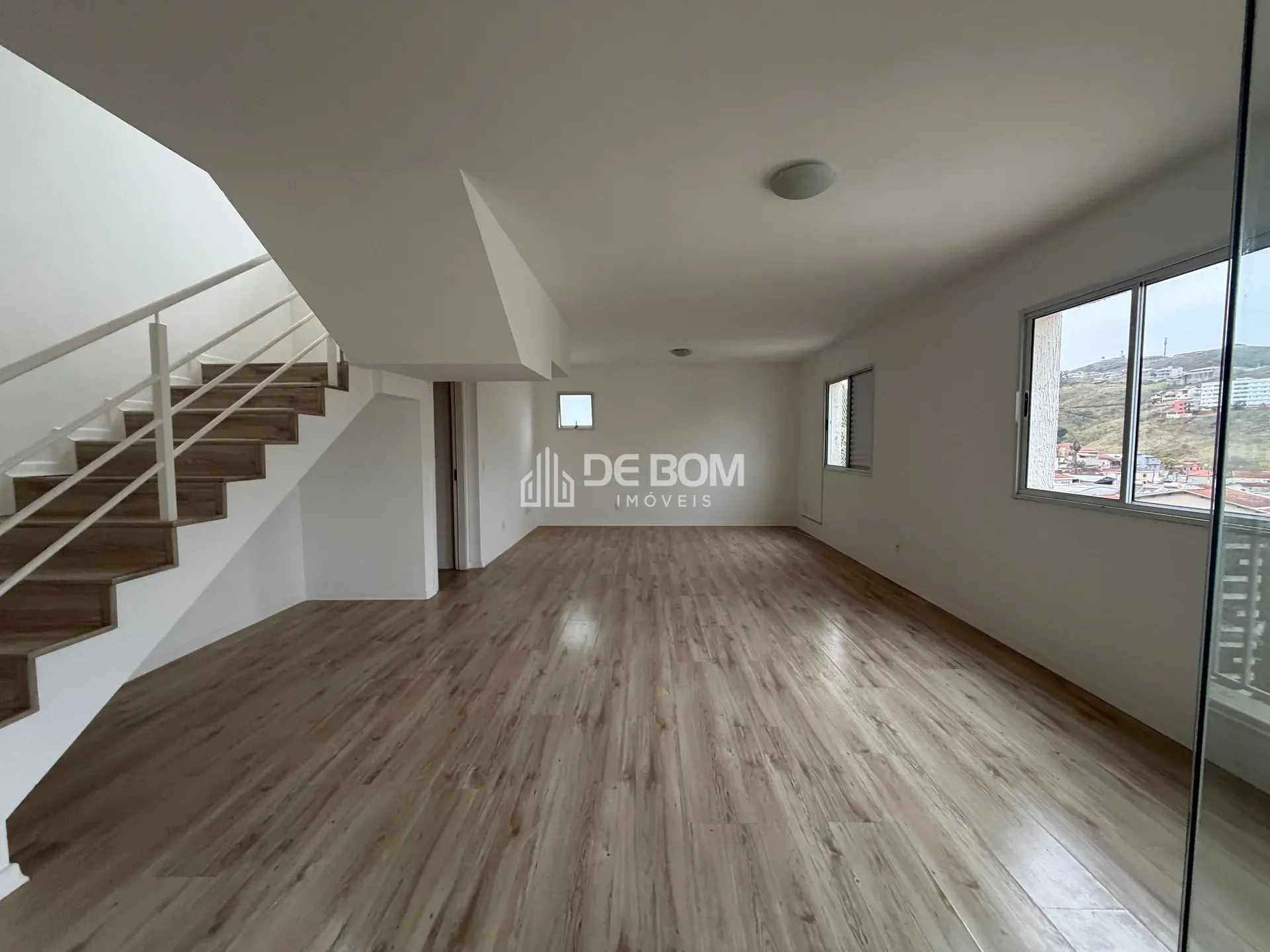 Apartamento, 3 quartos, 160 m² - Foto 1