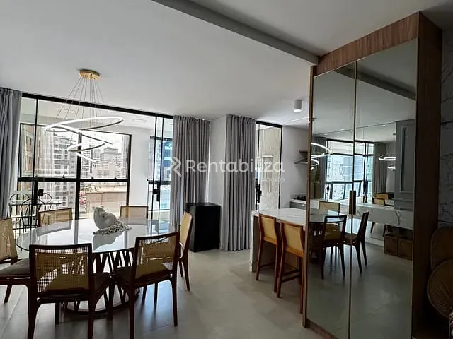 Apartamento 3 quartos e 4 banheiros, à venda, no bairro Meia Praia em Itapema