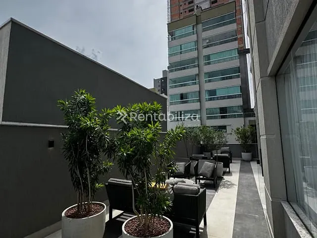 Apartamento 3 quartos e 4 banheiros, à venda, no bairro Meia Praia em Itapema