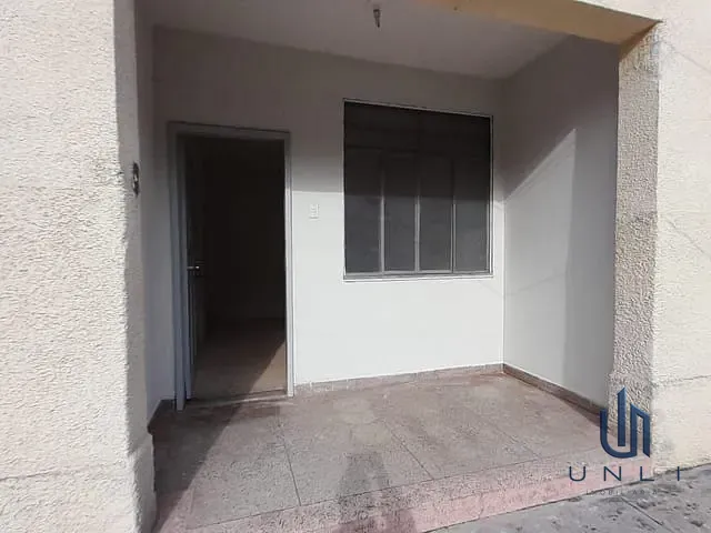 Apartamento 2 quartos e 1 banheiro, para alugar, no bairro Jardim Normandia em Volta Redonda