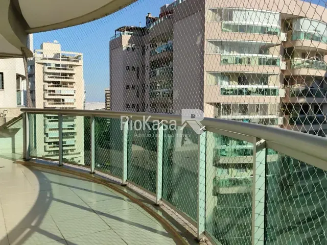 Apartamento 2 quartos e 2 banheiros, para alugar, no bairro Jacarepaguá em Rio de Janeiro