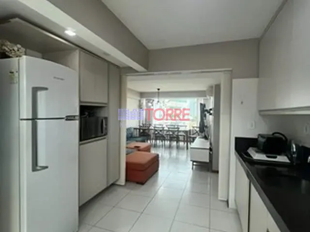 Apartamento 2 quartos e 2 banheiros, à venda, no bairro Olivença em Avenida Atlântica