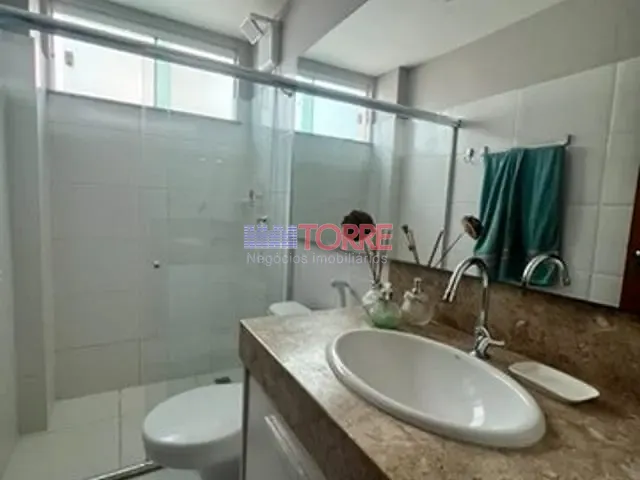 Apartamento 2 quartos e 2 banheiros, à venda, no bairro Olivença em Avenida Atlântica