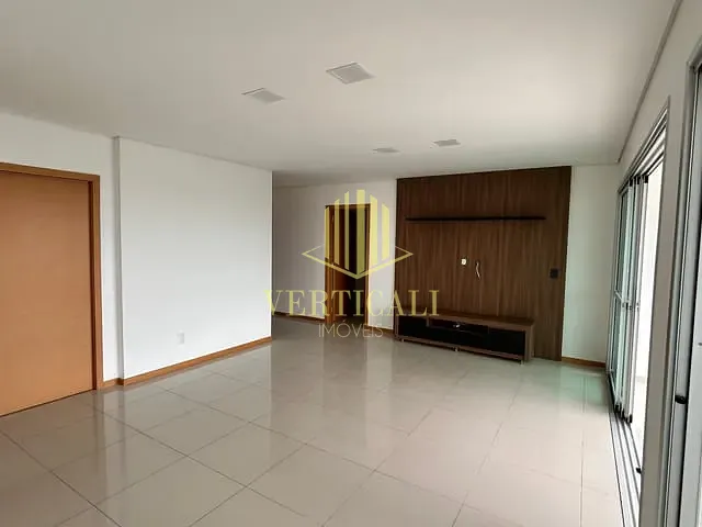 Apartamento com 201m² 4 quartos e 5 banheiros, para alugar, no bairro Duque de Caxias em Cuiabá