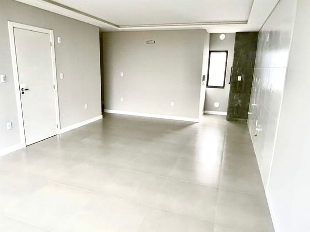 Apartamento 3 quartos e 2 banheiros, à venda, no bairro São Vicente em Itajaí
